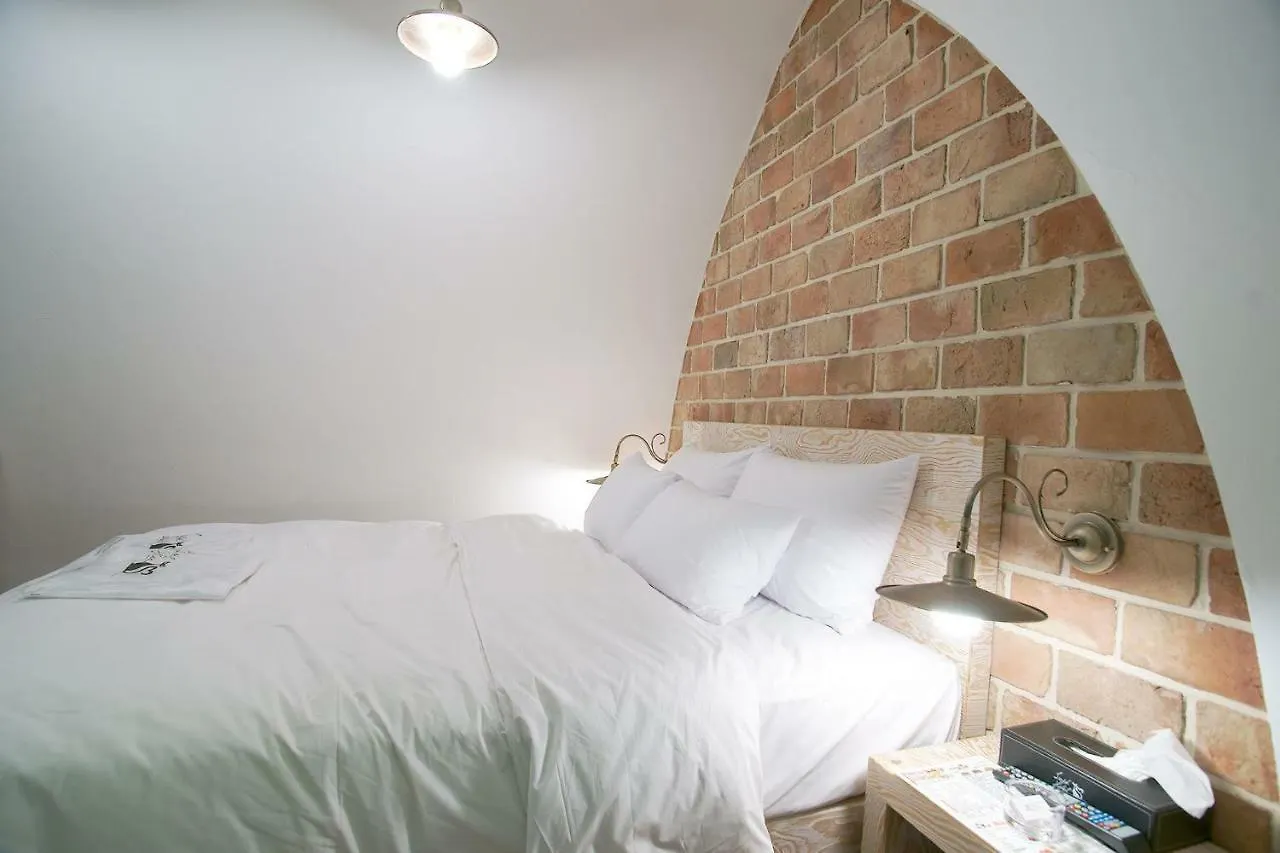 Lush Hotel Seoul