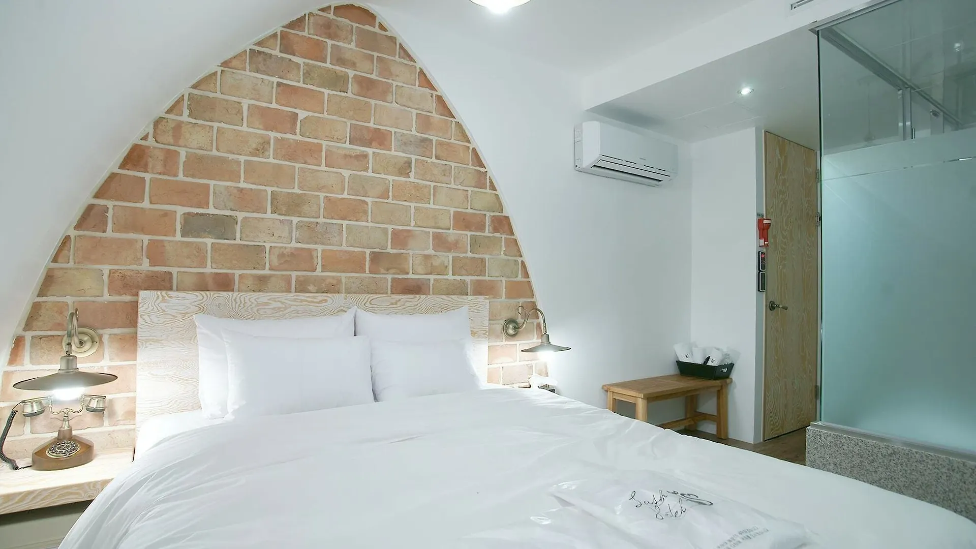 Lush Hotel سيول 2*,  كوريا الجنوبية
